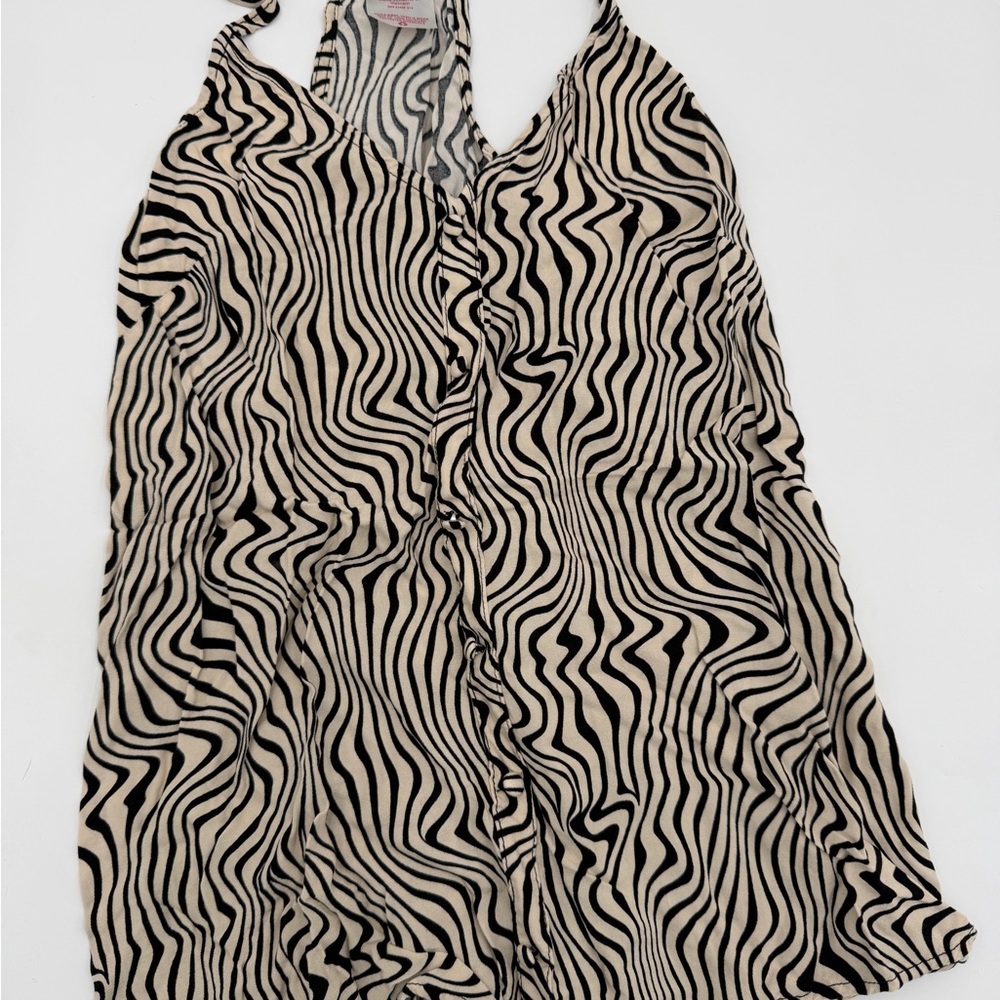 Zebra Print Button-Front dress Top in Black and Cream